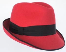 Dámský klobouk červený